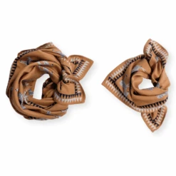 APACHES FOULARD LATIKA 100X100CM "ZÈBRE" CAFÉ 12 APACHES FOULARD LATIKA 100X100CM "ZÈBRE" CAFÉ -Bébé Produits Vente apaches foulard latika 100x100cm zebre cafe 3