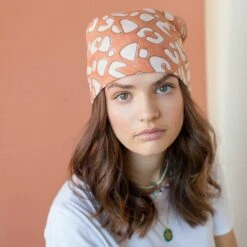 APACHES FOULARD MANIKA 50X50CM "ARTISTIC" MELBA -Bébé Produits Vente apaches foulard manika 50x50cm artistic melba 3