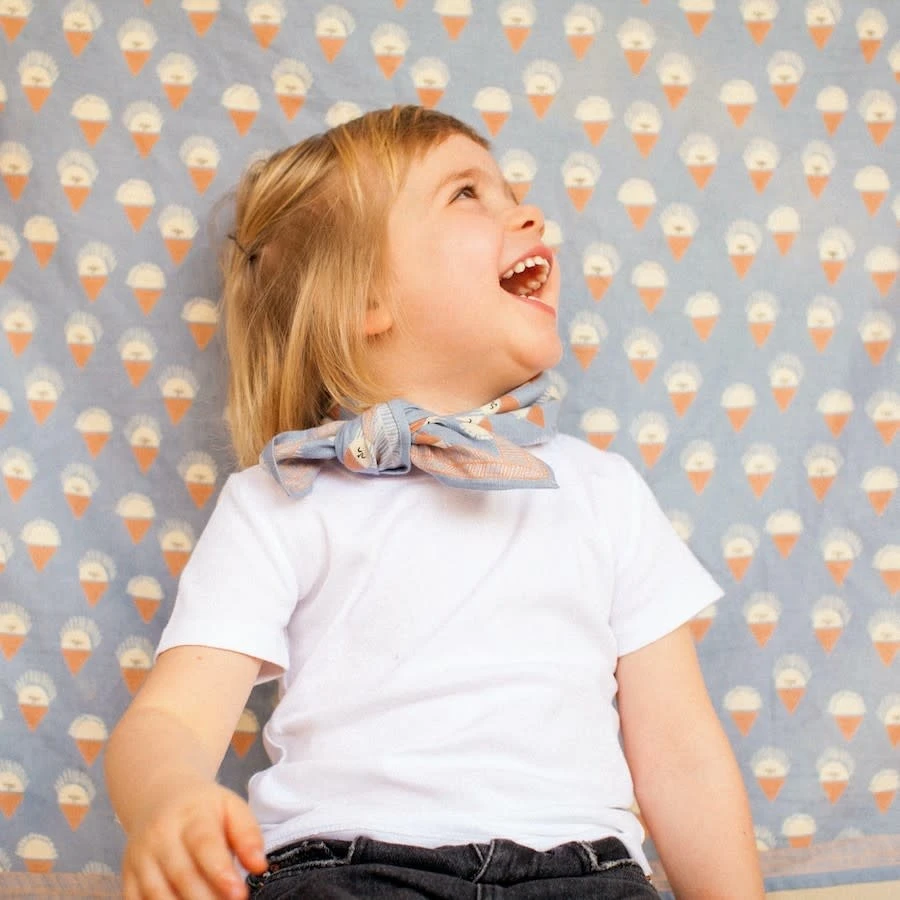 APACHES FOULARD MANIKA 50X50CM "SORBET" DENIM 3 APACHES FOULARD MANIKA 50X50CM "SORBET" DENIM – Image 3