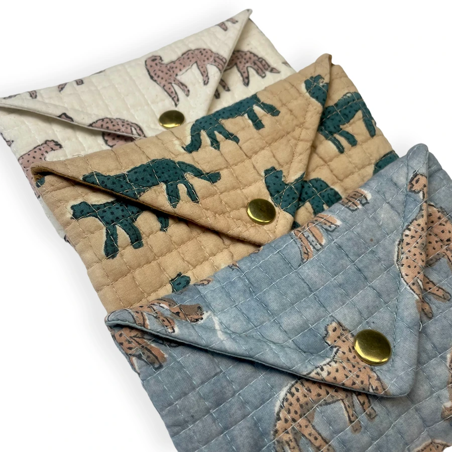 APACHES PETITE ENVELOPPE « RAVI » BENGALE LATTE 2 APACHES PETITE ENVELOPPE « RAVI » BENGALE LATTE – Image 2