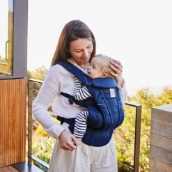 ERGOBABY PORTE BEBE - OMNI 360 - BREEZE - BLEU NUIT -Bébé Produits Vente ergobaby porte bebe omni 360 breeze bleu nuit 2