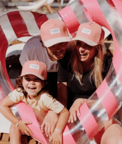 HELLO HOSSY CASQUETTE ENFANT VISIÈRE COURBÉE "MINI FRAMBOISE" -Bébé Produits Vente hello hossy casquette enfant visiere courbee mini 4