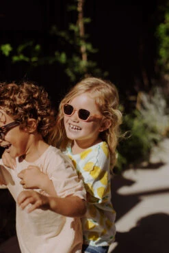 HELLO HOSSY LUNETTES DE SOLEIL "MINI ROSY" ROSE/PÊCHE -Bébé Produits Vente hello hossy lunettes de soleil mini rosy rose pech 4