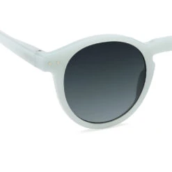 IZIPIZI LUNETTES DE SOLEIL ADULTE "LA OVERSIZE PANTOS" #M MISTY BLUE -Bébé Produits Vente izipizi lunettes de soleil adulte la oversize pant 2