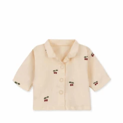 KONGES SLOJD SET POUPÉE - PYJAMA & DOUDOU - CHERRY -Bébé Produits Vente konges slojd set poupee pyjama doudou cherry 4