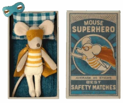 MAILEG PETIT FRÈRE SOURIS 10CM - SUPER-HÉROS DANS SA BOITE D'ALLUMETTES -Bébé Produits Vente maileg petit frere souris 10cm super heros dans sa 2