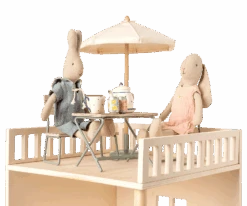 MAILEG SALON DE JARDIN (TABLE, CHAISE, BANC) 9CM -Bébé Produits Vente maileg salon de jardin table chaise banc 9cm 2