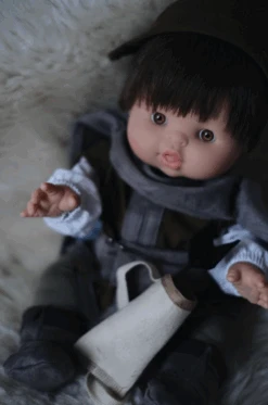 MINIKANE POUPÉE ROBIN DES BOIS JULES - CONTES & LÉGENDES GORDIS -Bébé Produits Vente minikane poupee robin des bois jules contes legend 3