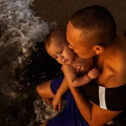 NEOBULLE PORTE-BÉBÉ AQUATIQUE "AQUABULLE" NOIR -Bébé Produits Vente neobulle porte bebe aquatique aquabulle noir 2