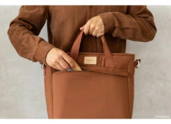 NOBODINOZ SAC À DOS À LANGER IMPERMÉABLE 32x32x14CM "BABY ON THE GO" CLAY BROWN -Bébé Produits Vente nobodinoz sac a dos a langer impermeable 32x32x14c 3