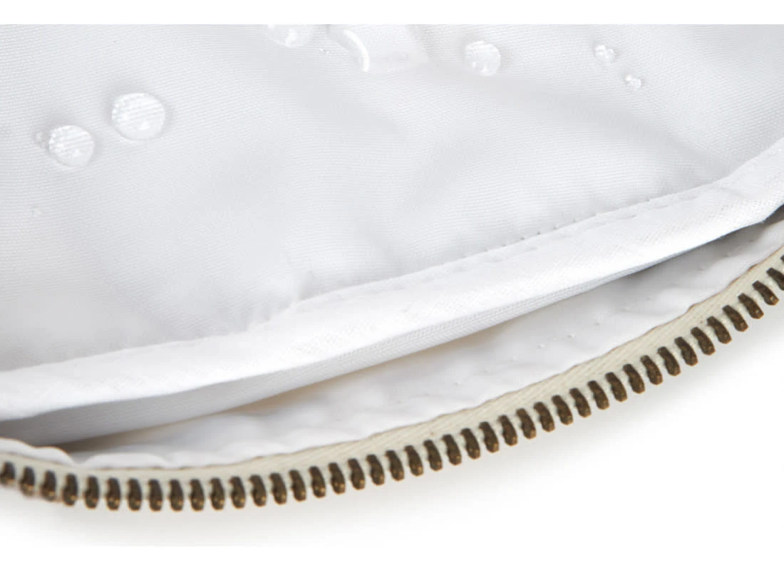 NOBODINOZ TROUSSE DE TOILETTE IMPERMÉABLE HYDE PARK - TERRACOTTA CHECKS 3 NOBODINOZ TROUSSE DE TOILETTE IMPERMÉABLE HYDE PARK - TERRACOTTA CHECKS – Image 3